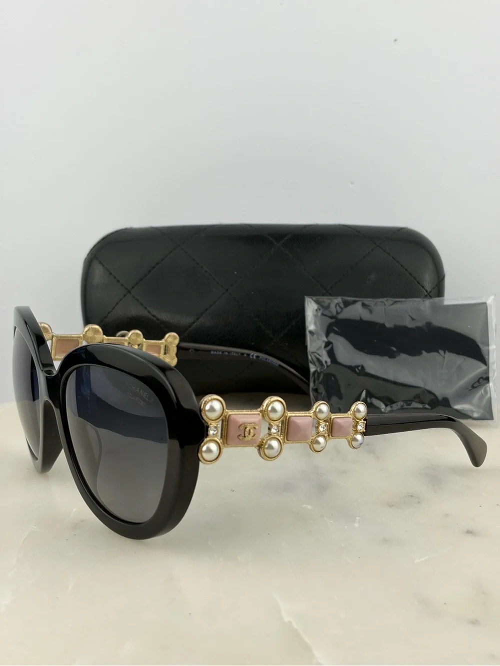 NWOT Vintage Chanel ‘Bijou’ Pearl Polarized Sunglasses ~ 5334-B-A
